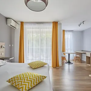 3* Apartahotel Odalys Aix En Provence Le Clos De La Chartreuse